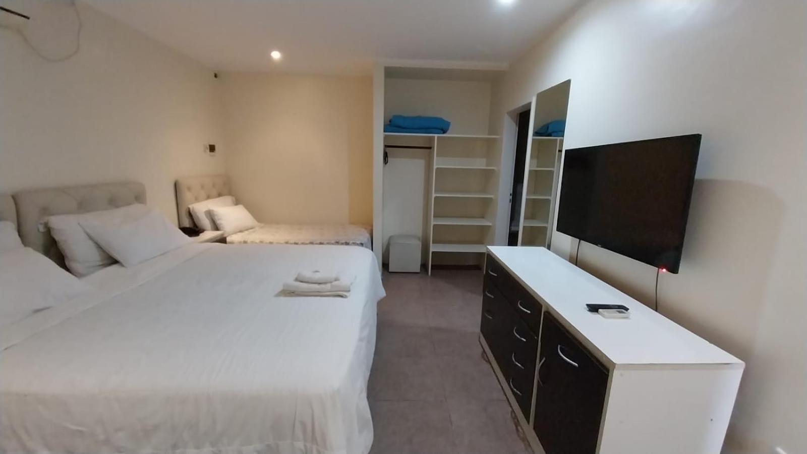 מונטה גרנדה Hotel Aeropuerto Ezeiza Casa De Mr מראה חיצוני תמונה