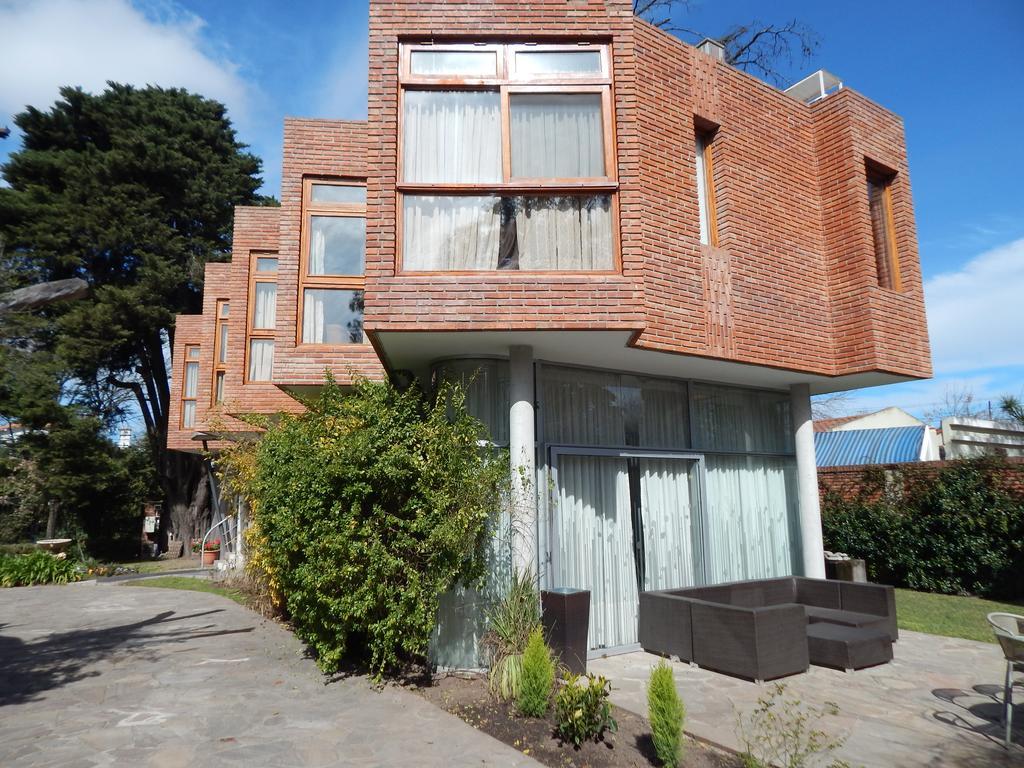 מונטה גרנדה Hotel Aeropuerto Ezeiza Casa De Mr מראה חיצוני תמונה