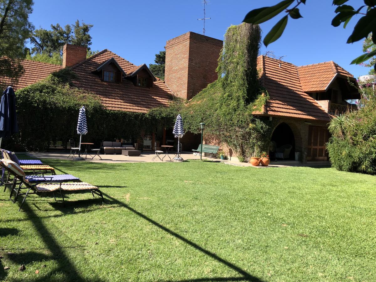 מונטה גרנדה Hotel Aeropuerto Ezeiza Casa De Mr מראה חיצוני תמונה